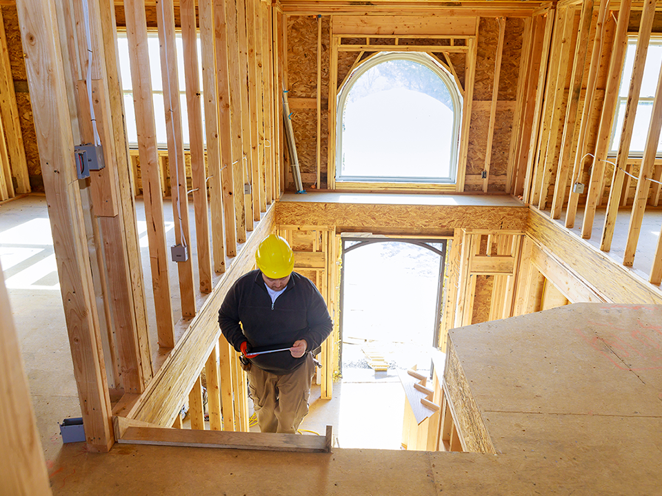Winter Hazards on the Jobsite: 5 Risks to Watch & How to Reduce Them